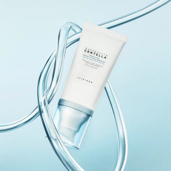 SKIN1004 Madagascar Centella Hyalu-Cica Water-Fit Sun Serum