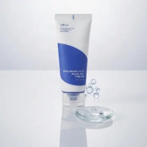 Isntree Hyaluronic Acid Aqua Gel-Cream